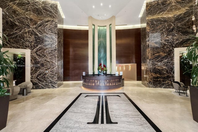 2 of 31 - 15811 Collins Ave 2907, Sunny Isles Beach, FL