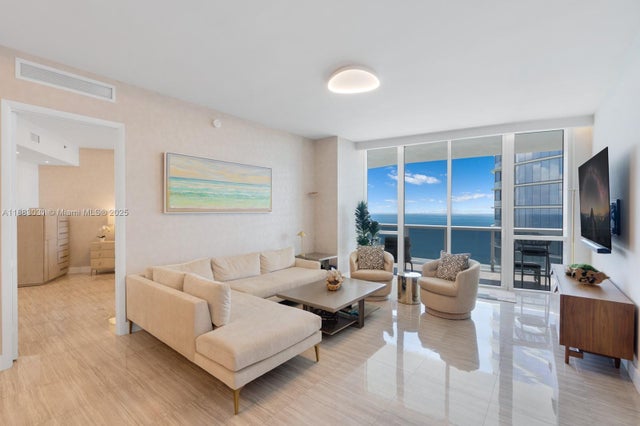 3 of 31 - 15811 Collins Ave 2907, Sunny Isles Beach, FL