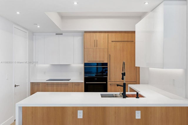 5 of 31 - 15811 Collins Ave 2907, Sunny Isles Beach, FL