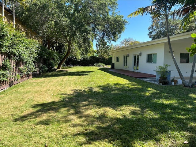 3 of 12 - N/A, Miami, FL