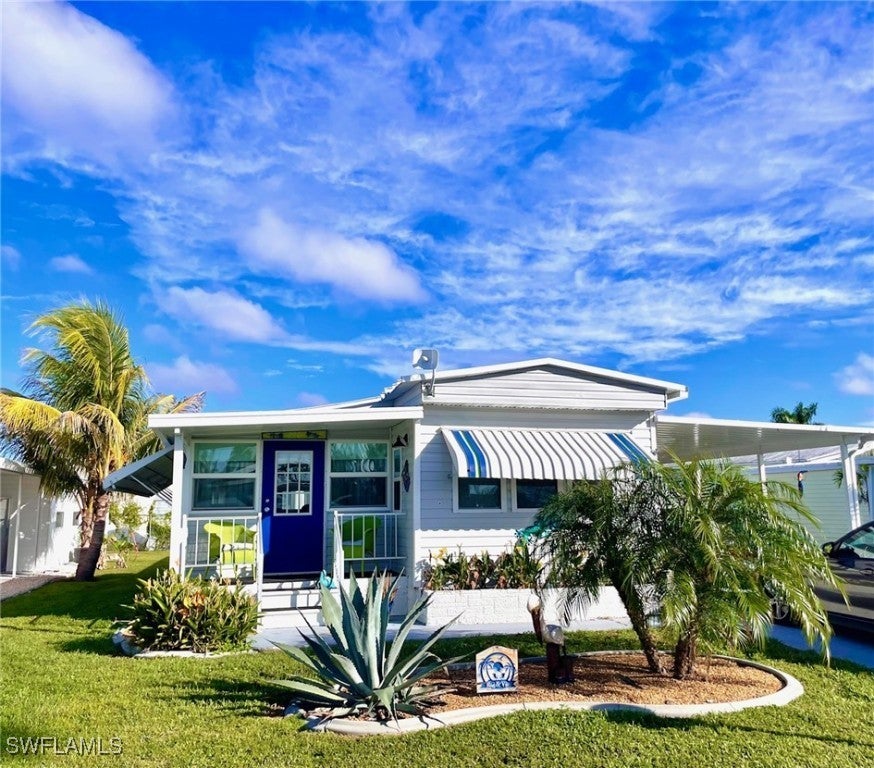 220 Derwent Blvd, Fort Myers