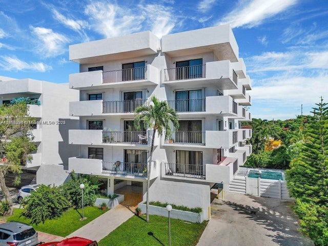 1 of 32 - 8255 Abbott Ave 402, Miami Beach, FL
