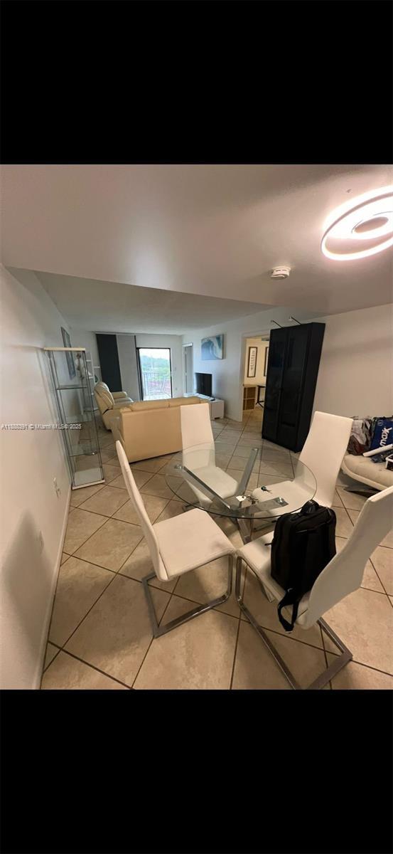 3 of 32 - 8255 Abbott Ave 402, Miami Beach, FL