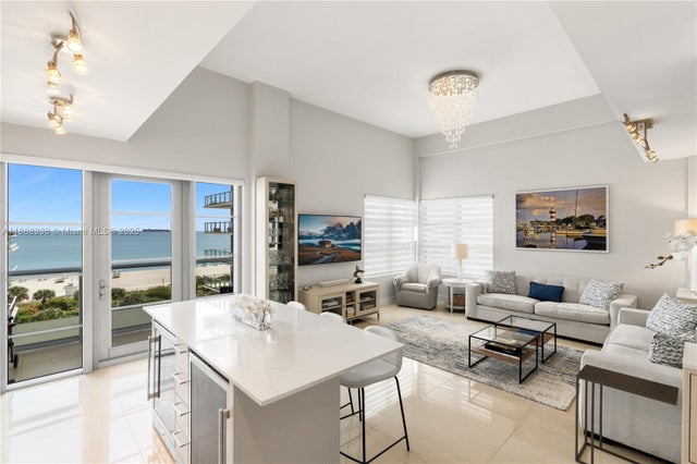 5 of 20 - 3739 Collins Ave N-605, Miami Beach, FL