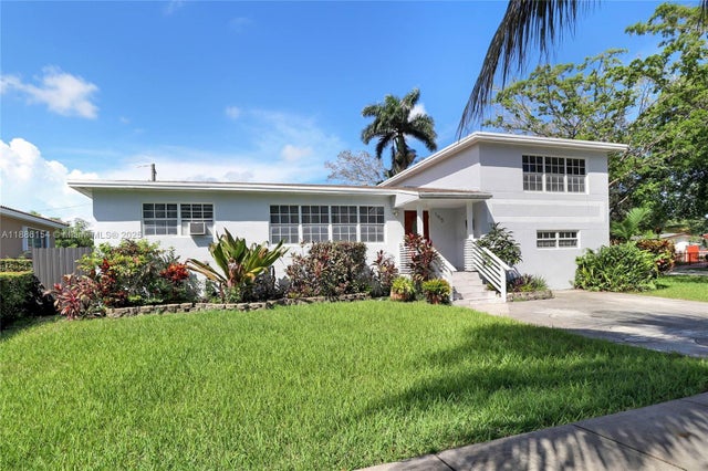 1 of 36 - 195 Ne 121st Ter, North Miami, FL