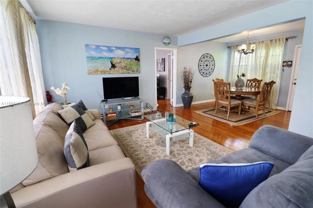 4 of 36 - 195 Ne 121st Ter, North Miami, FL