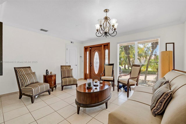 5 of 41 - 9625 Sw 47th St, Miami, FL