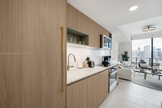 3 of 36 - 159 Ne 6th St 2607, Miami, FL