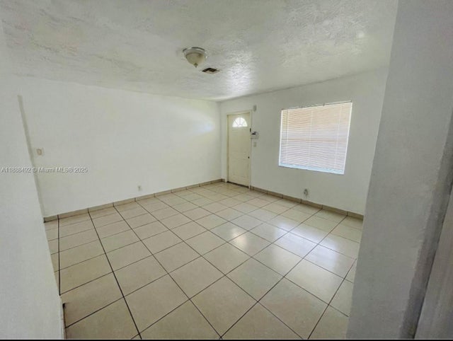 3 of 13 - 1624 S 23rd Ave, Hollywood, FL