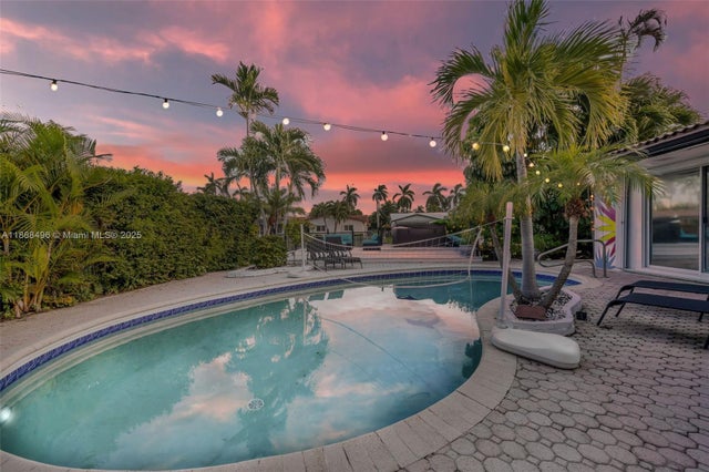 3 of 46 - 5830 Ne 14th Rd, Fort Lauderdale, FL