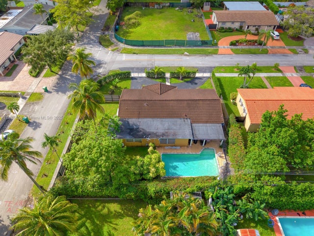 5 of 46 - 9361 Sw 30th Ter, Miami, FL