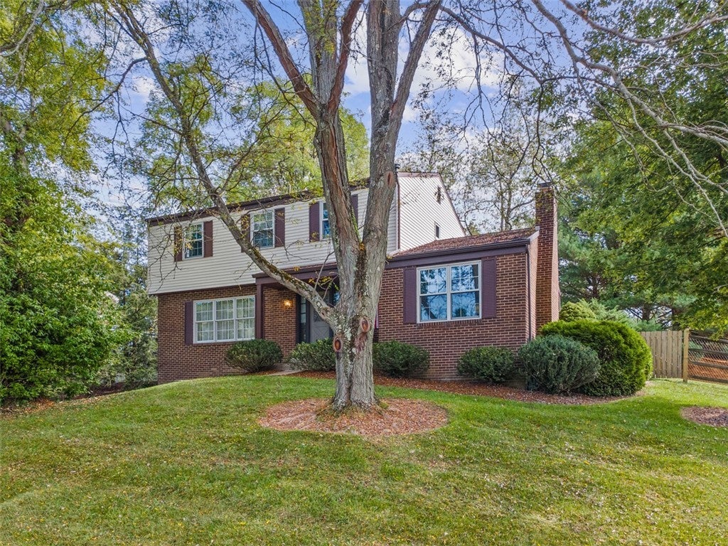 5168 Elm Drive, Hampton