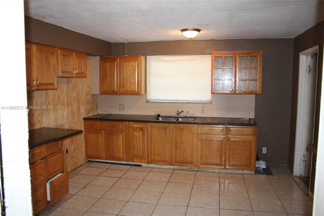 5 of 13 - 15121 Sw 105th Ct, Miami, FL