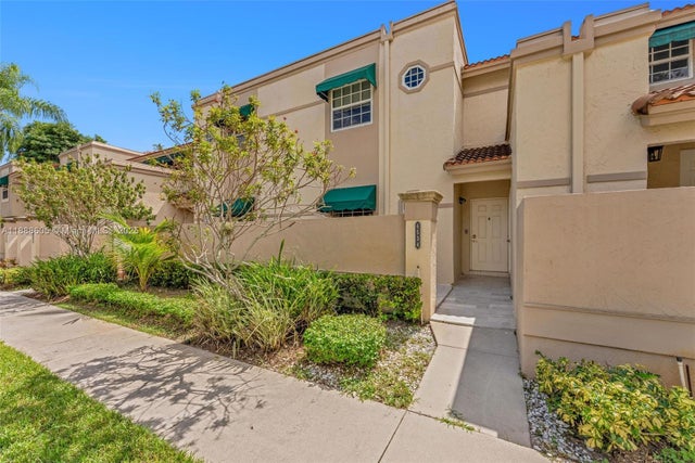 2 of 27 - 6534 Via Regina, Boca Raton, FL
