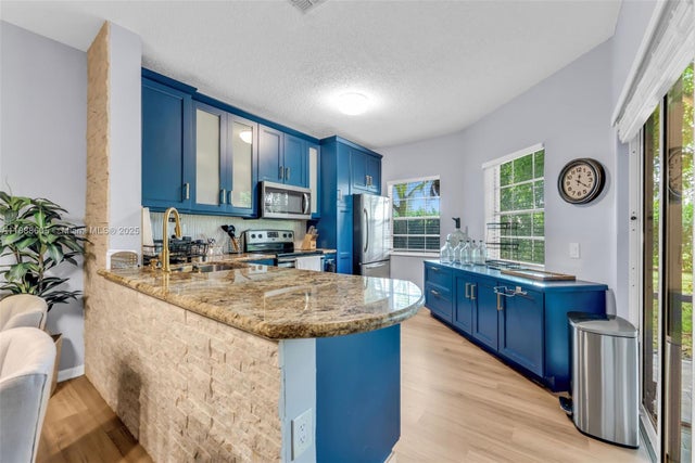 5 of 27 - 6534 Via Regina, Boca Raton, FL