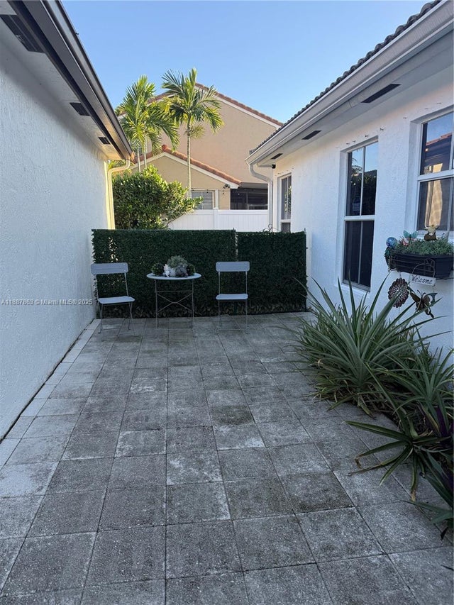 5 of 31 - 18456 Nw 22nd St, Pembroke Pines, FL