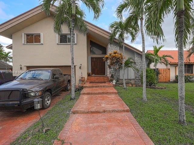 1 of 30 - 14220 Sw 109th St, Miami, FL