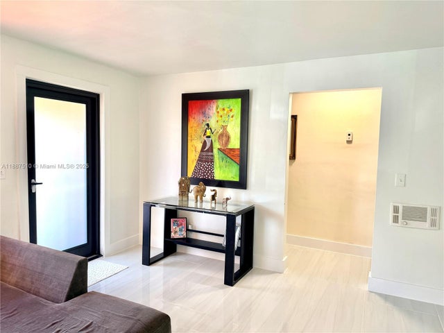 3 of 50 - 5201 Sw 95th Ave, Cooper City, FL