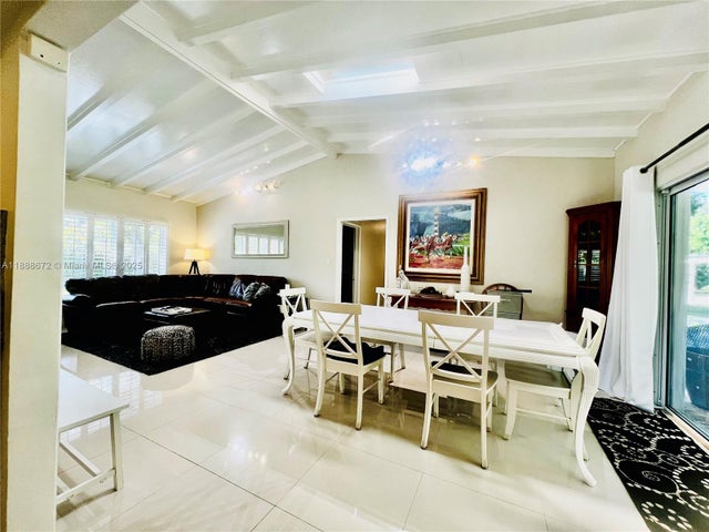 5 of 39 - 7500 Sw 81st Ave, Miami, FL