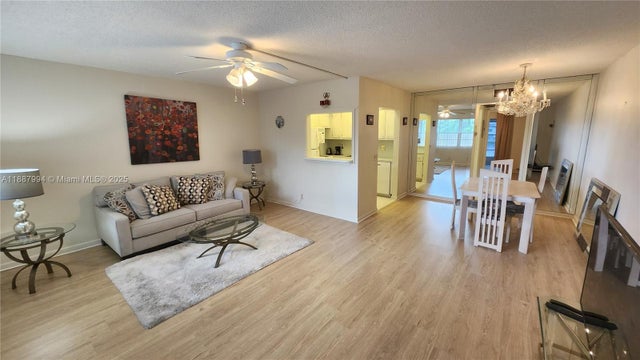 5 of 33 - 2079 Harwood F 2079, Deerfield Beach, FL