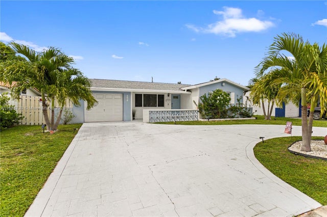 2 of 56 - 4515 Jackson St, Hollywood, FL