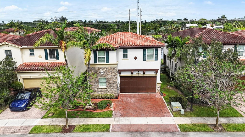 6463 Osprey Landing St, Davie