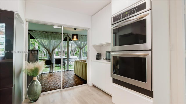 5 of 26 - 10300 Nw 80th Ct, Tamarac, FL