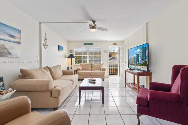 2 of 20 - 730 Pennsylvania Ave 210, Miami Beach, FL