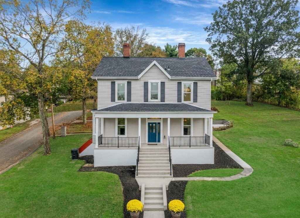 205 Spring Street, Oakdale