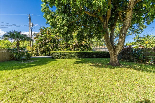 5 of 20 - 1431 Wiley St, Hollywood, FL