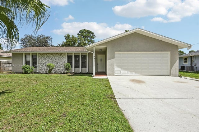 1 of 31 - 1581 Se Coply St, Port St Lucie, FL