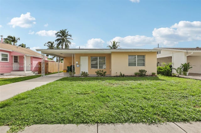 3 of 42 - 1828 N J St, Lake Worth, FL