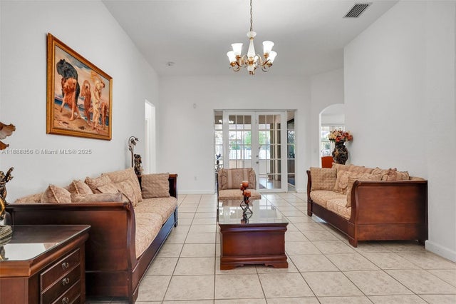 5 of 47 - 849 Nw 136th Ave, Miami, FL