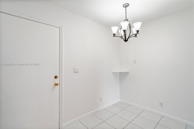 5 of 40 - 4851 Nw 21st St 512, Lauderhill, FL