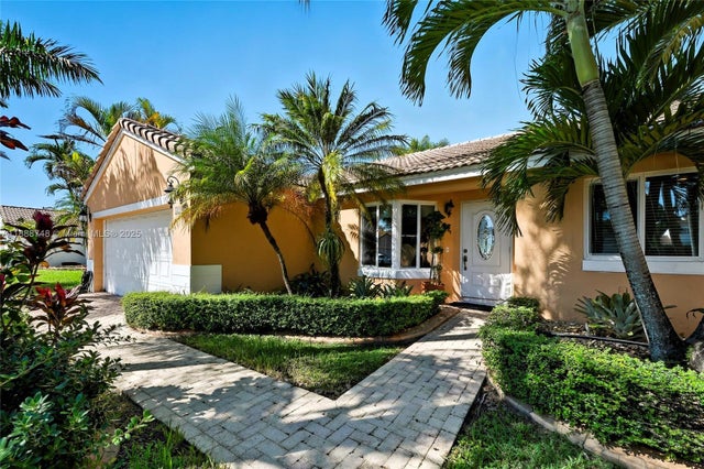 5 of 34 - 17914 Sw 137th Pl, Miami, FL