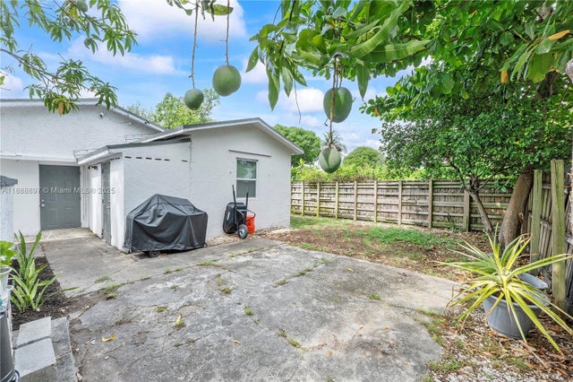 5 of 31 - 1101 Nw 40th St, Miami, FL