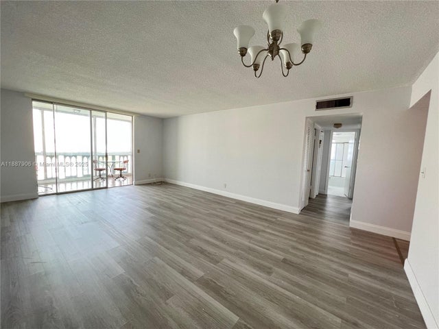 5 of 21 - 301 Ne 14th Ave 608, Hallandale Beach, FL