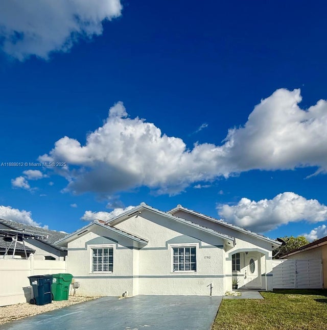 1 of 14 - 17913 Sw 145th Ave, Miami, FL