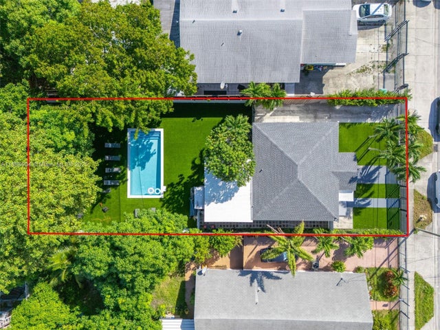 1451 Nw 31st St, Miami