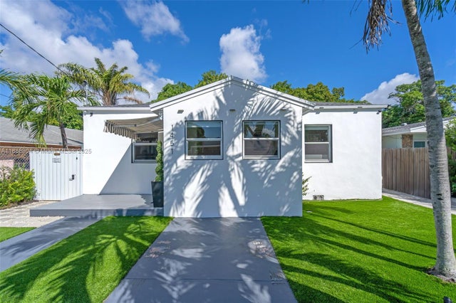 2 of 45 - 1451 Nw 31st St, Miami, FL