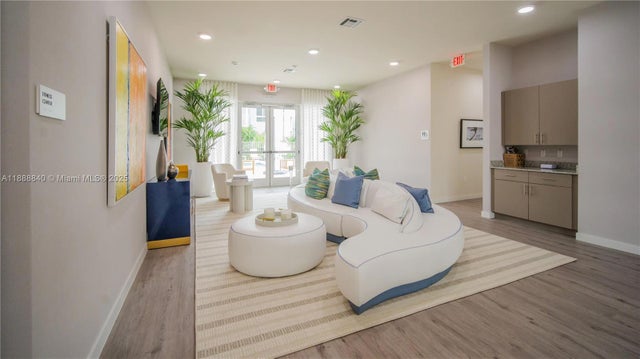 1 of 18 - 610 Ne 2nd St 301, Dania Beach, FL