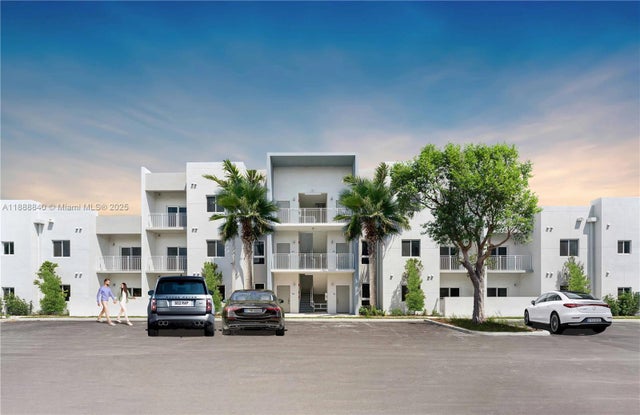 2 of 18 - 610 Ne 2nd St 301, Dania Beach, FL