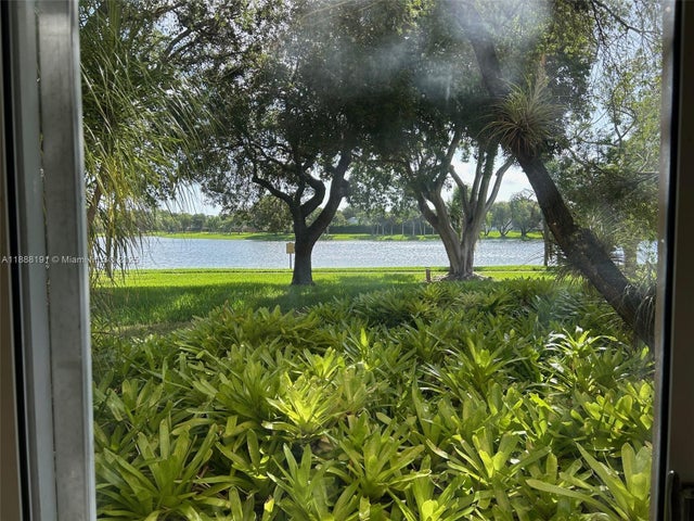 4 of 48 - 10889 Sw 149th Pl, Miami, FL