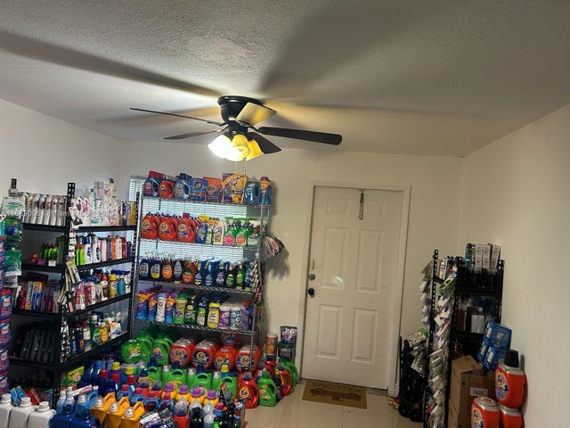 3 of 8 - 430 Sw 6th St, Homestead, FL