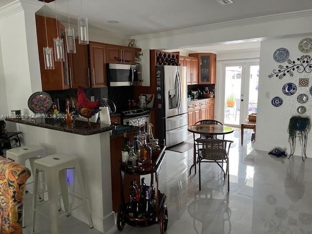 2 of 12 - 4255 Sw 69th Ave, Miami, FL