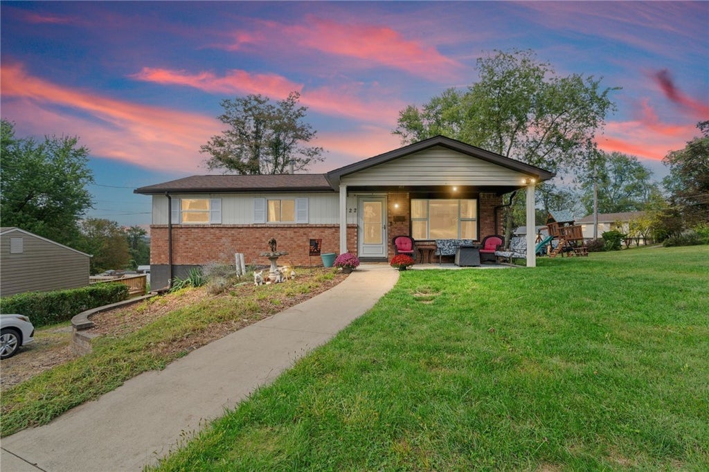 722 Vanderbilt Drive, Monroeville