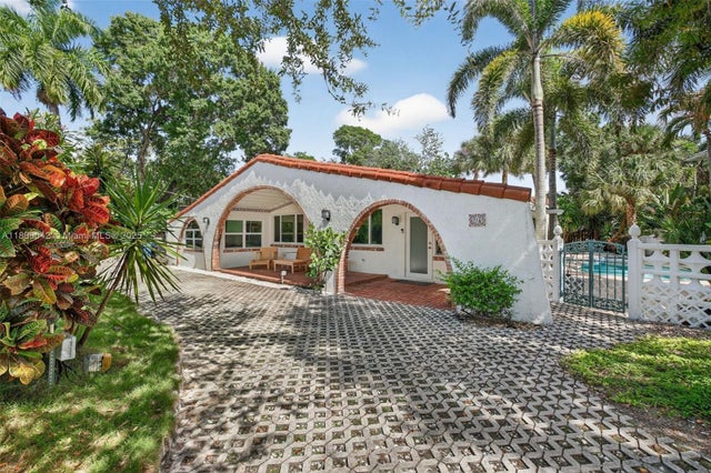 5 of 54 - 716 Coconut Dr, Fort Lauderdale, FL