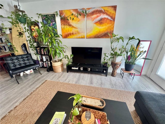 1 of 20 - 330 74th St 15, Miami Beach, FL