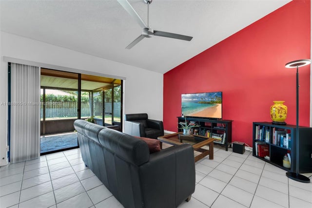 3 of 17 - 11614 Sw 101st Ter, Miami, FL
