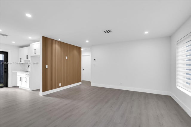 4 of 33 - 1341 Se 10th Ave, Fort Lauderdale, FL